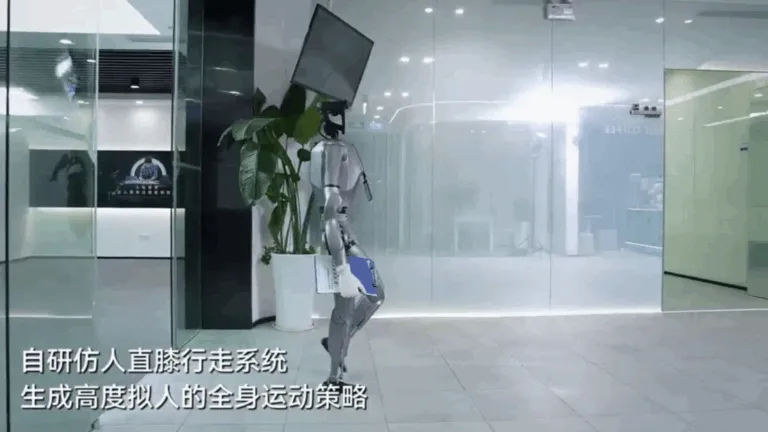 全球首款最像人的机器人丝滑做早餐